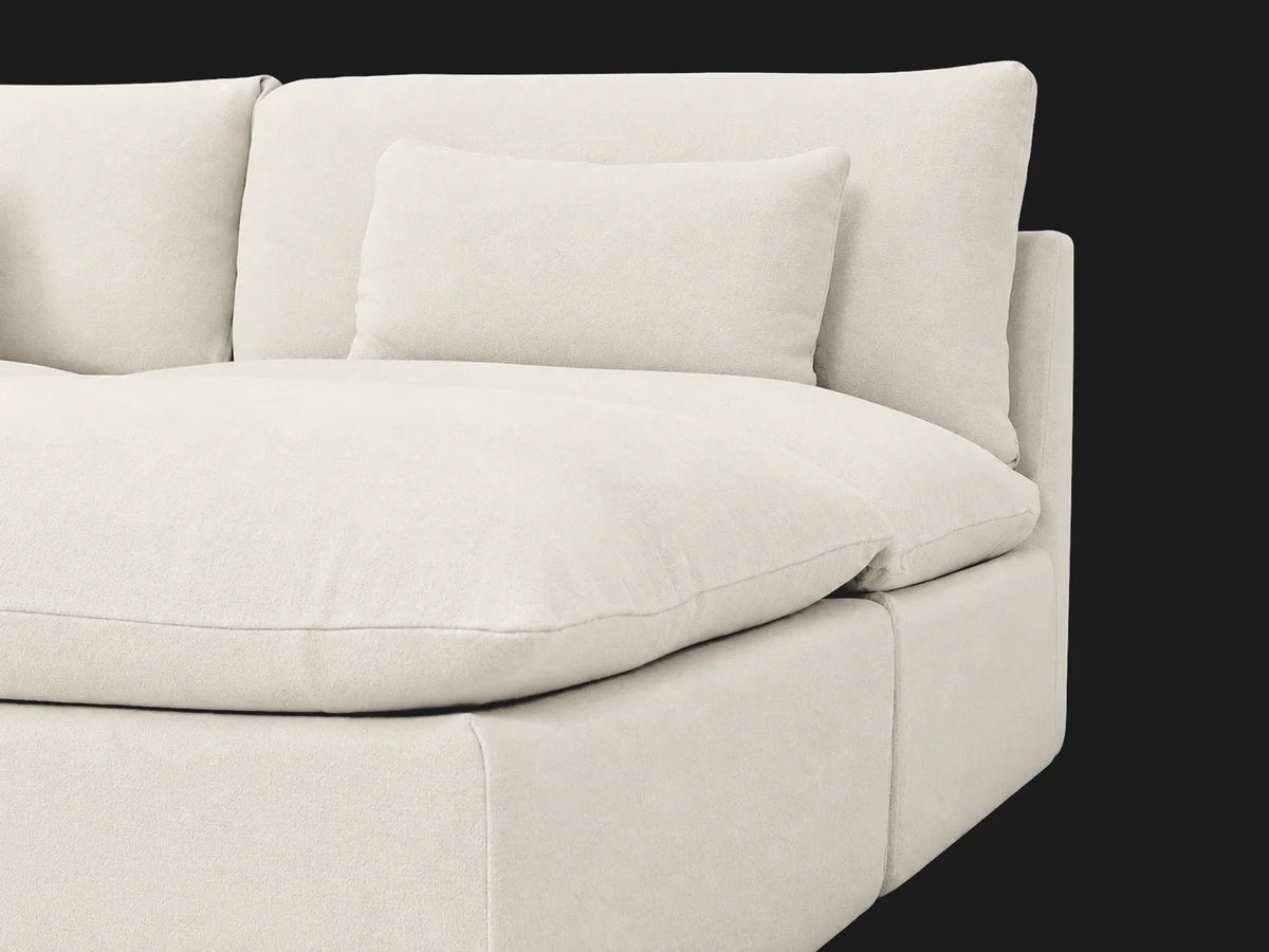 Aria U-Shape Sectional — Wool Vanilla chaise detail