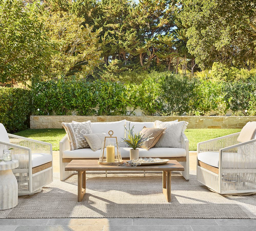0102 Sofa | Standard | Linen