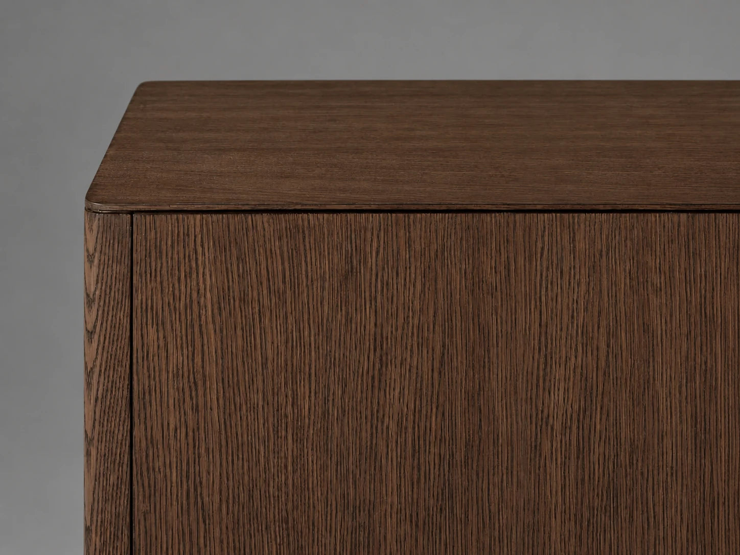 2-Door Oak Sideboard II, detail view 2