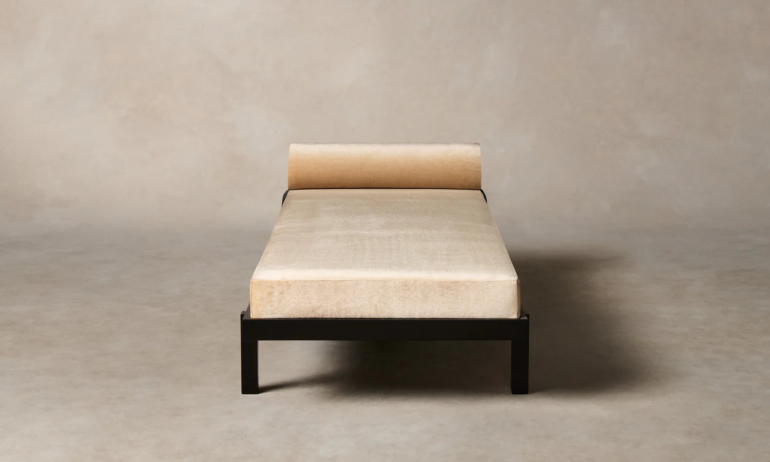 The Bruna Daybed