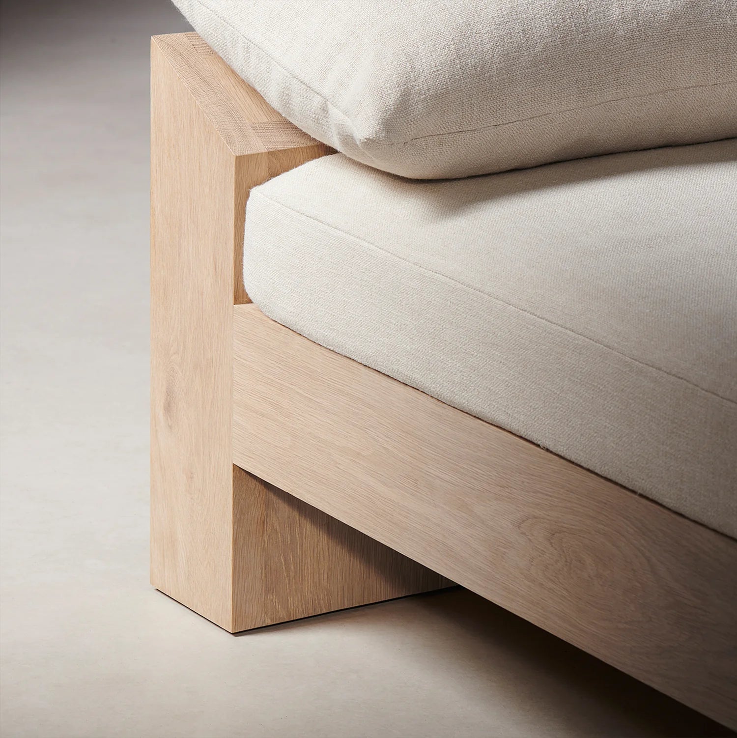 The Montauk Daybed