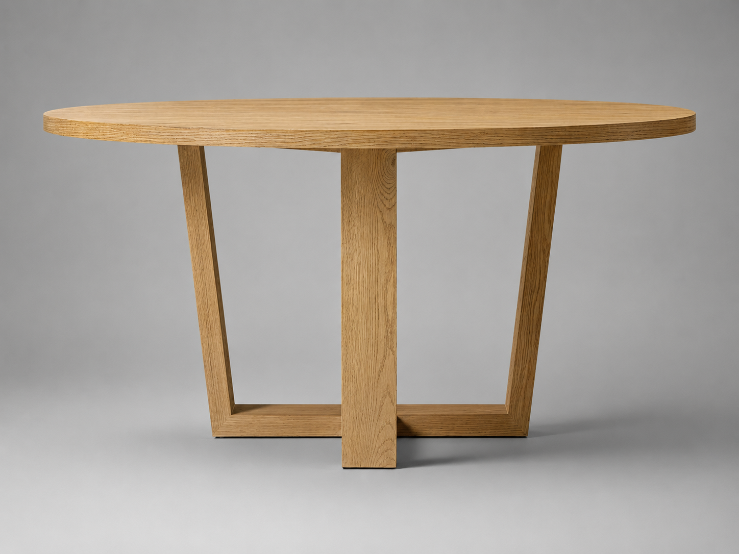 Round Oak Dining Table