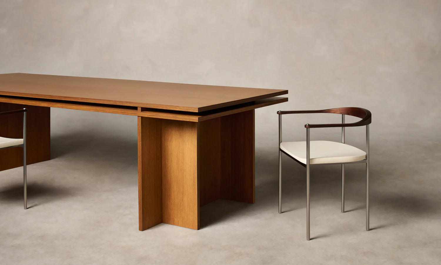 The Arte Dining Table