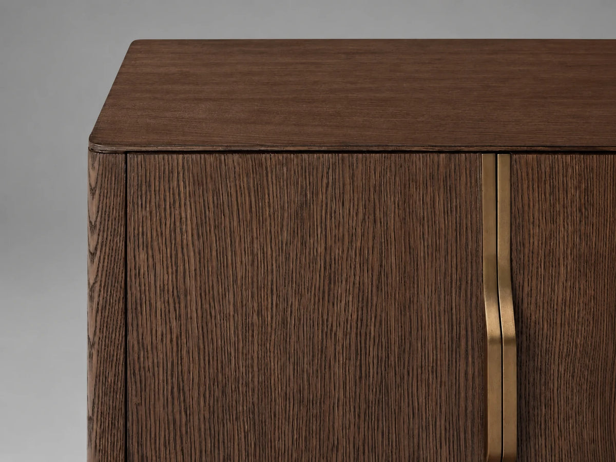 6-Door Oak Sideboard II, detail view 2