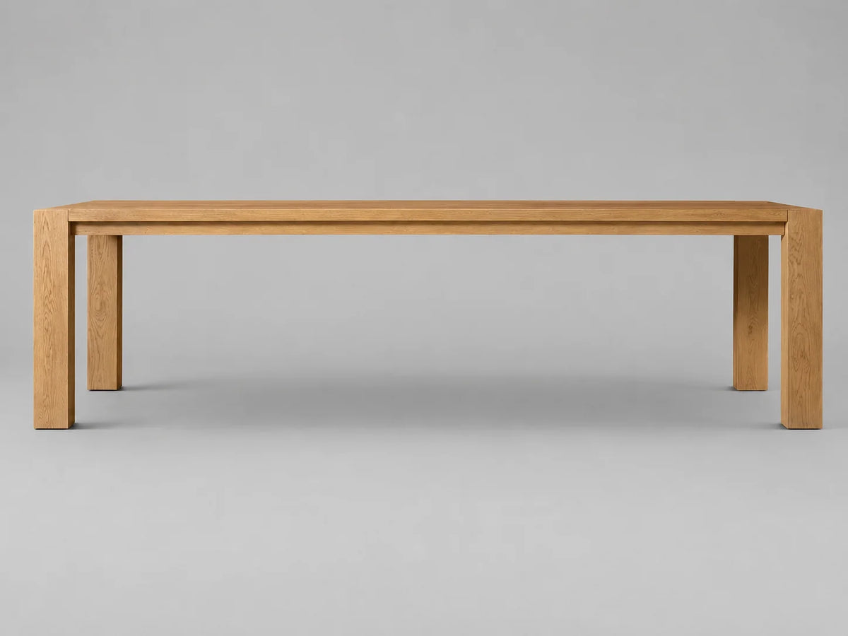 Expandable Solid Oak Dining Table，8-10 seats